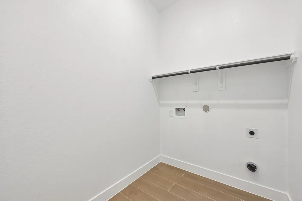 13709 Ryan Range Lane Elgin, TX 78621