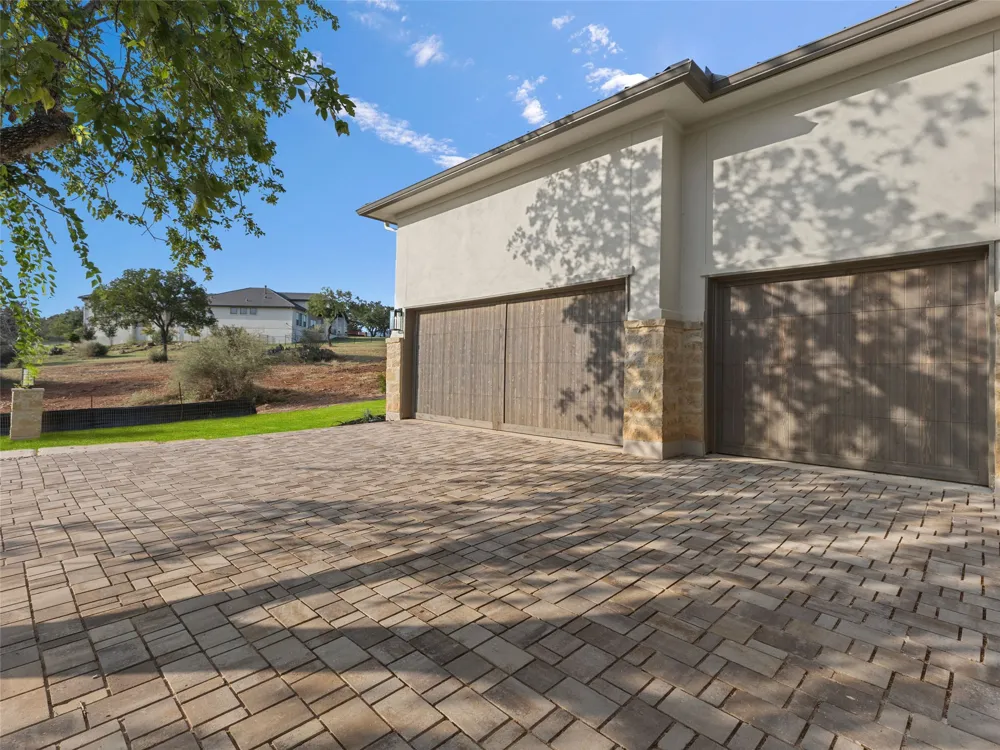 1317 Cats Eye Horseshoe Bay, TX 78657