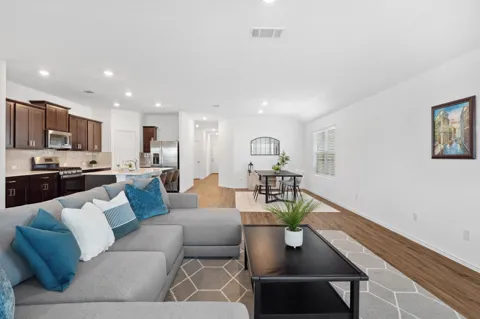 185 Silver Springs Bend