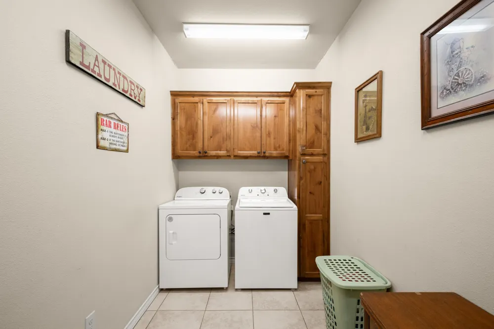 19700 Engelmann Lane Manor, TX 78653