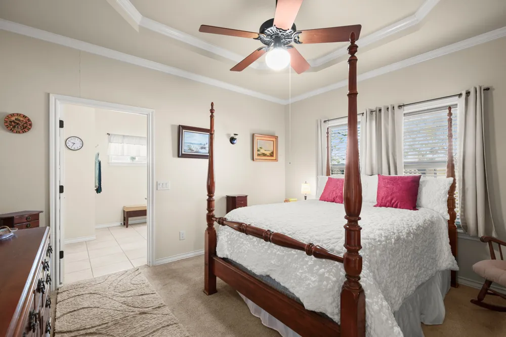 19700 Engelmann Lane Manor, TX 78653