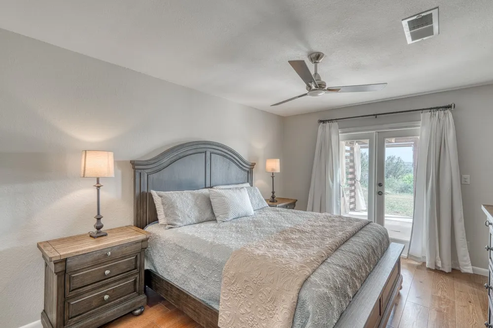305 Onyx Drive Horseshoe Bay, TX 78657