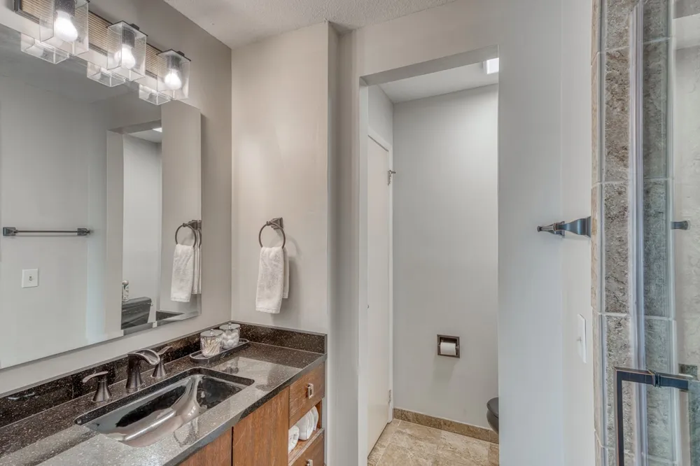 305 Onyx Drive Horseshoe Bay, TX 78657
