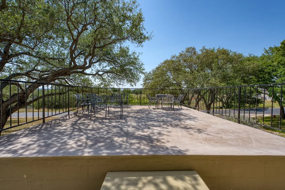 305 Onyx Drive Horseshoe Bay, TX 78657