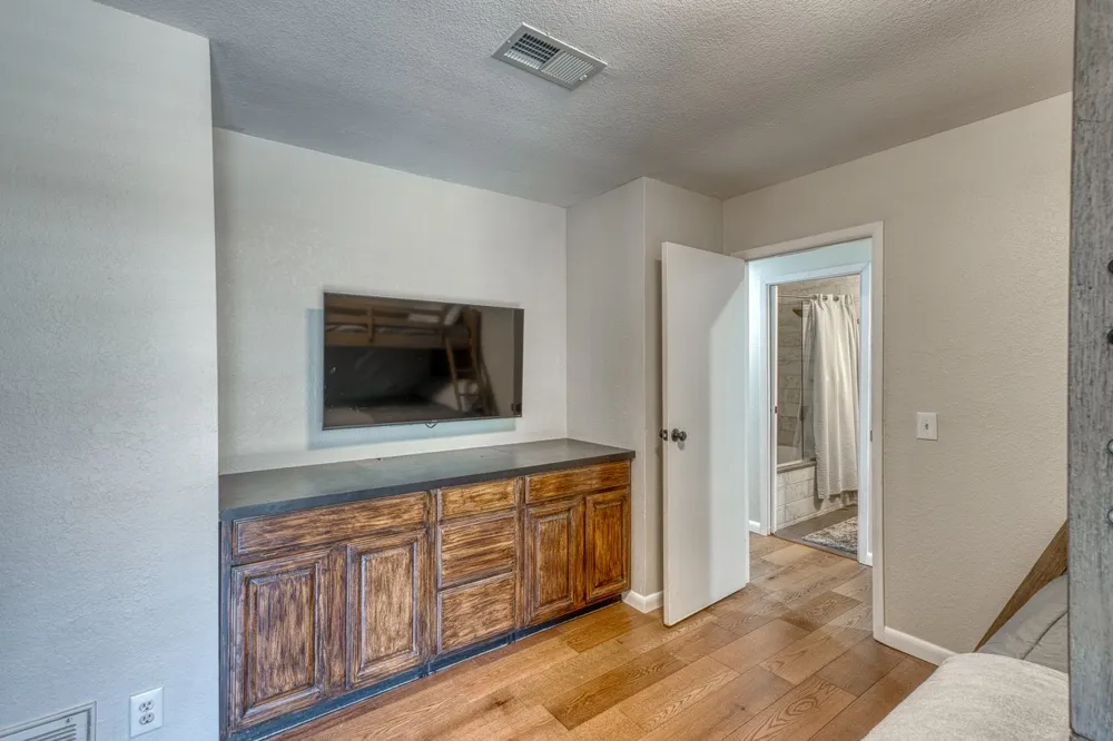305 Onyx Drive Horseshoe Bay, TX 78657