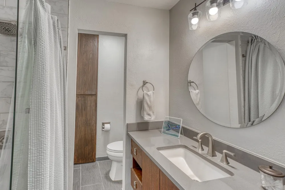 305 Onyx Drive Horseshoe Bay, TX 78657