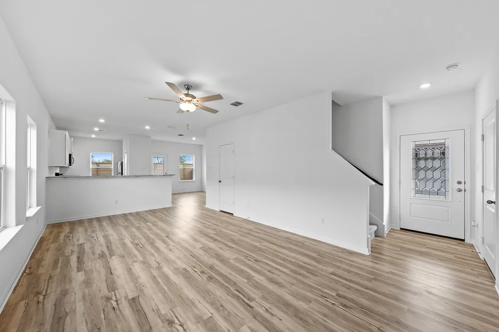 14405 Bonellis Pass Elgin, TX 78621