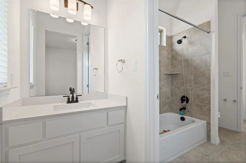 1336 Academy Oaks Drive San Marcos, TX 78666