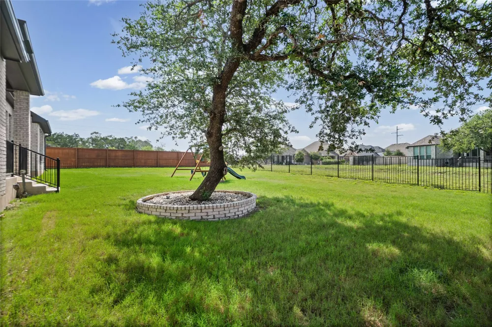 1336 Academy Oaks Drive San Marcos, TX 78666