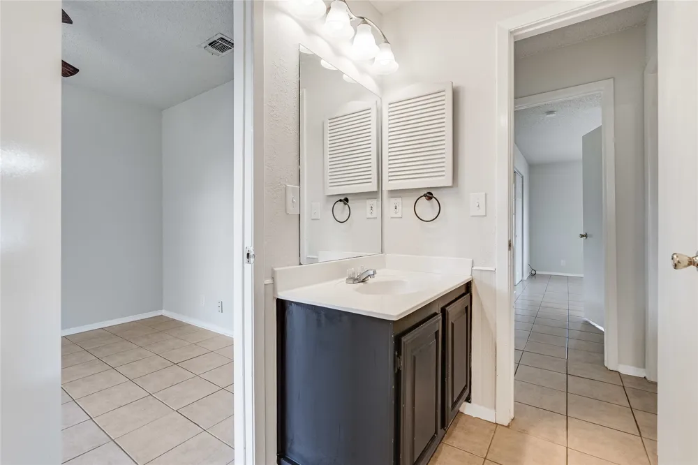 3801 Foust Trail #A Georgetown, TX 78628