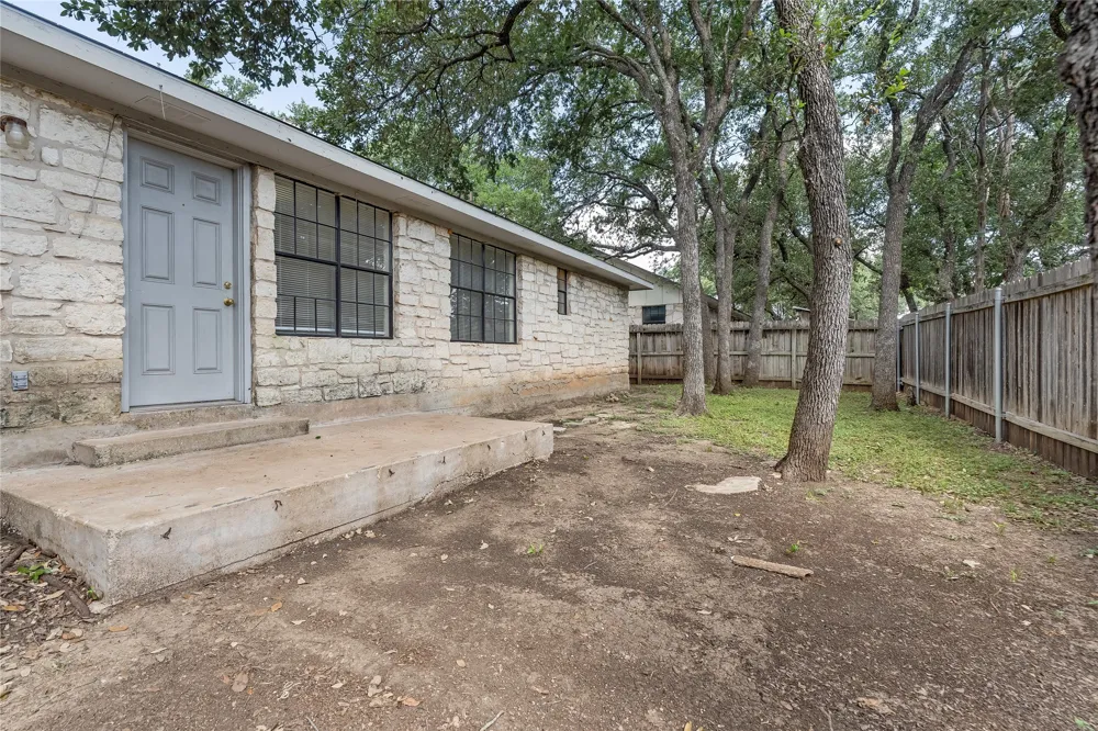 3801 Foust Trail #A Georgetown, TX 78628
