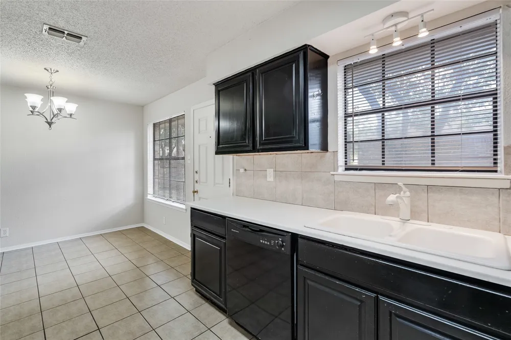 3801 Foust Trail #A Georgetown, TX 78628