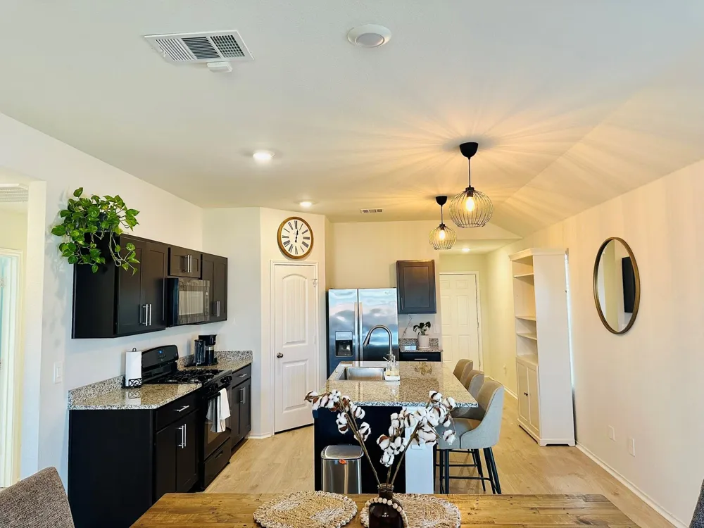 178 Levi Landing Kyle, TX 78640