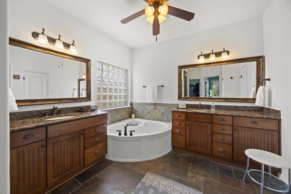 402 Bufflehead Lane Cedar Park, TX 78613