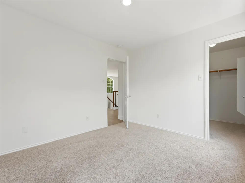 15207 Natural Spring Way Austin, TX 78728