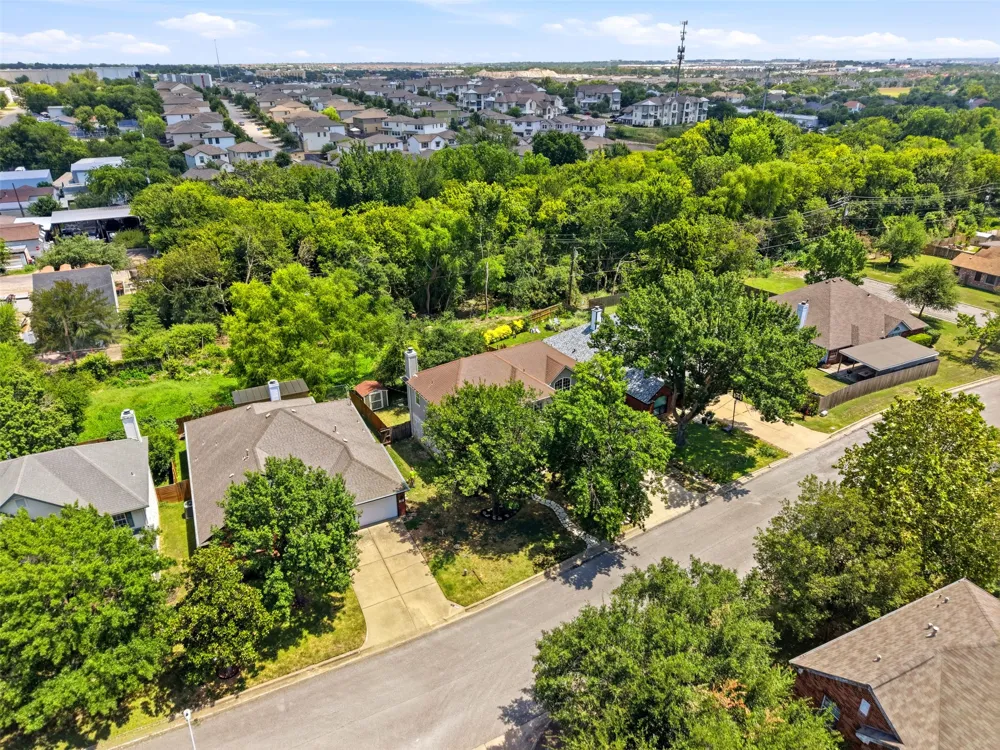15207 Natural Spring Way Austin, TX 78728
