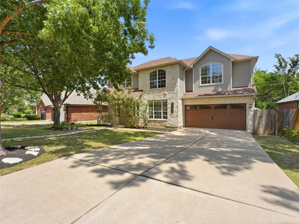 15207 Natural Spring Way Austin, TX 78728