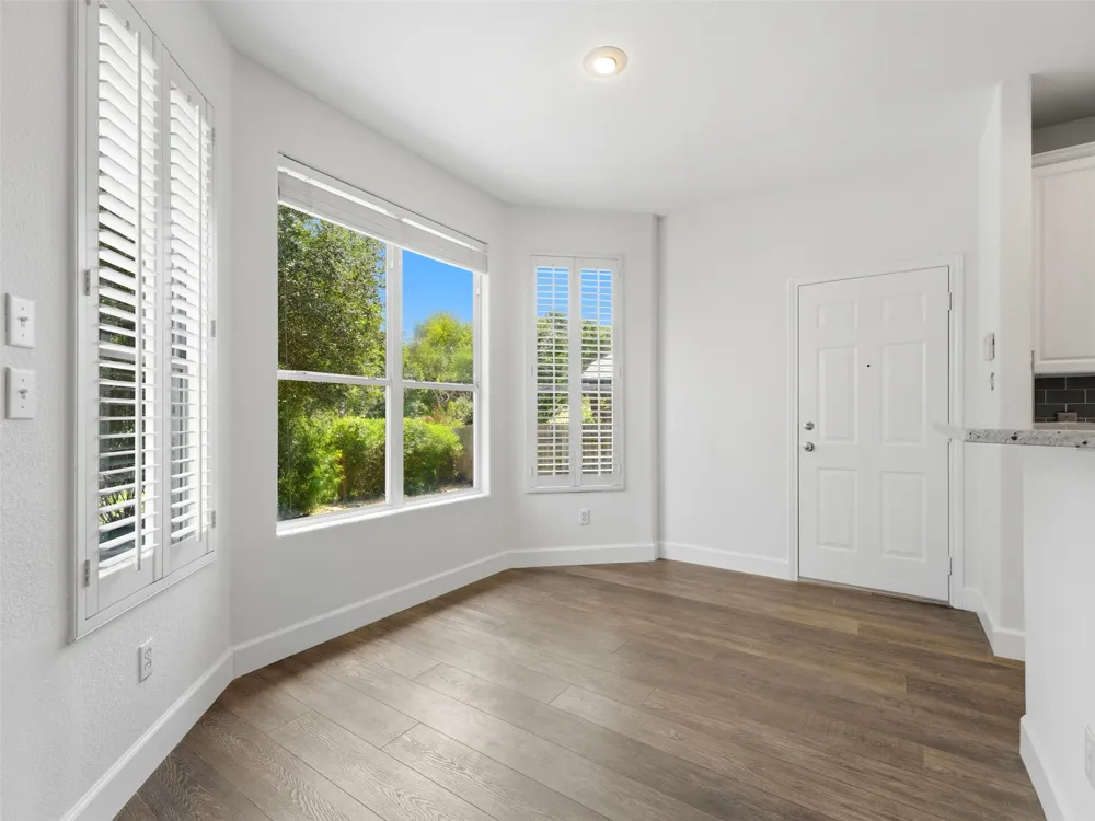 15207 Natural Spring Way Austin, TX 78728