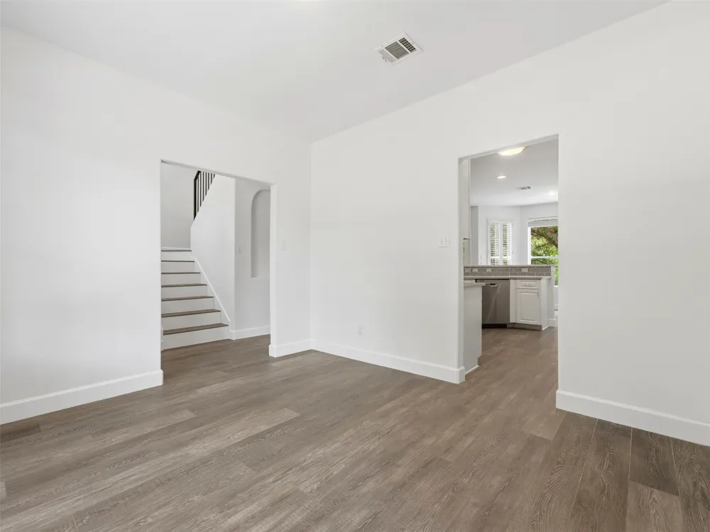 15207 Natural Spring Way Austin, TX 78728