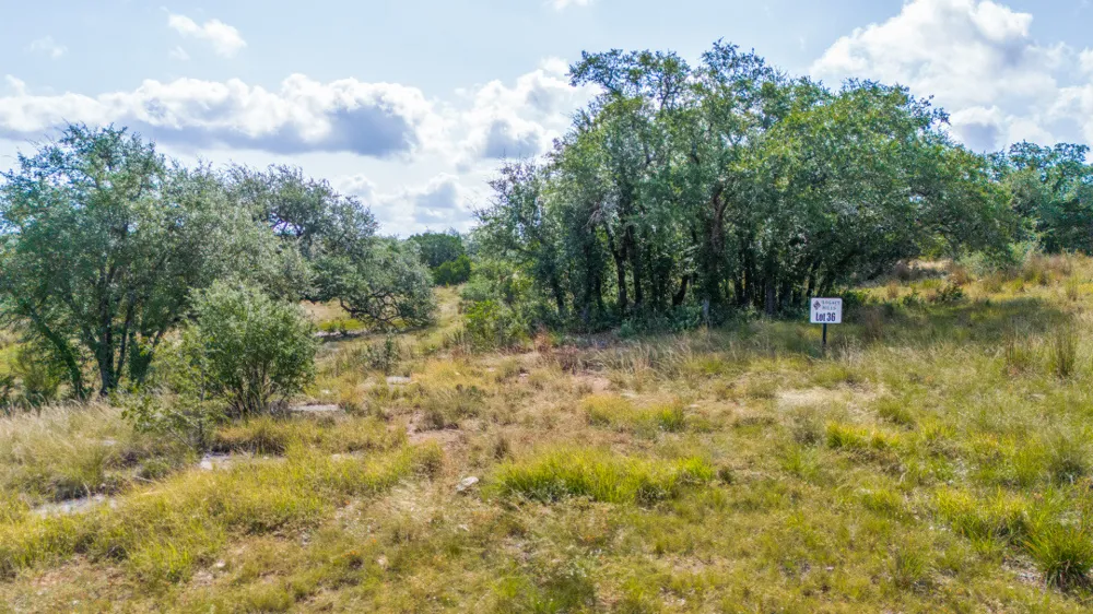 36 Prancing Deer Lane Johnson City, TX 78636
