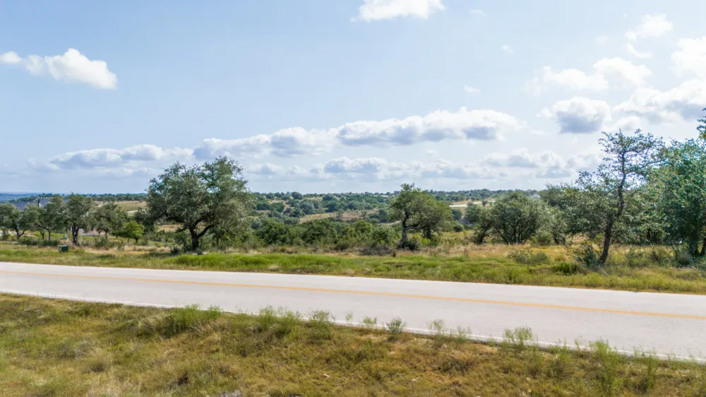 36 Prancing Deer Lane Johnson City, TX 78636