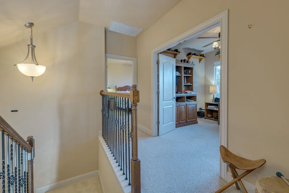 343 Venture Boulevard S Point Venture, TX 78645