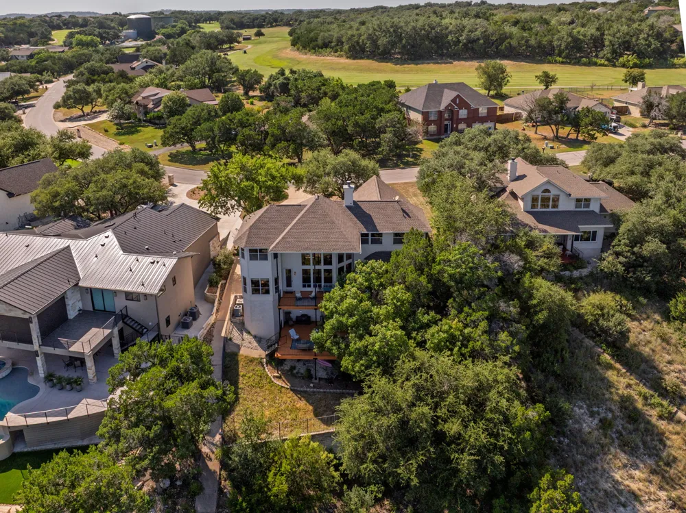 343 Venture Boulevard S Point Venture, TX 78645