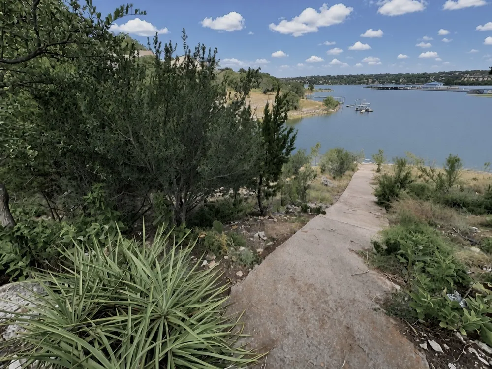 343 Venture Boulevard S Point Venture, TX 78645