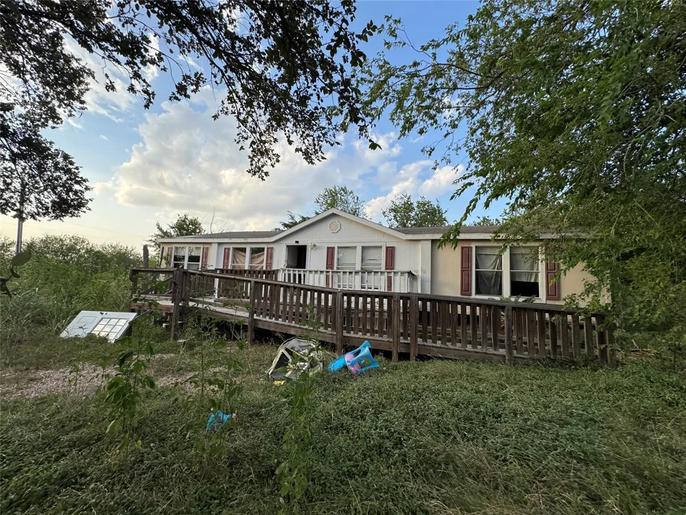 10200 Shively Lane Austin, TX 78747