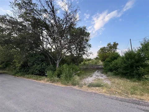 10200 Shively Lane