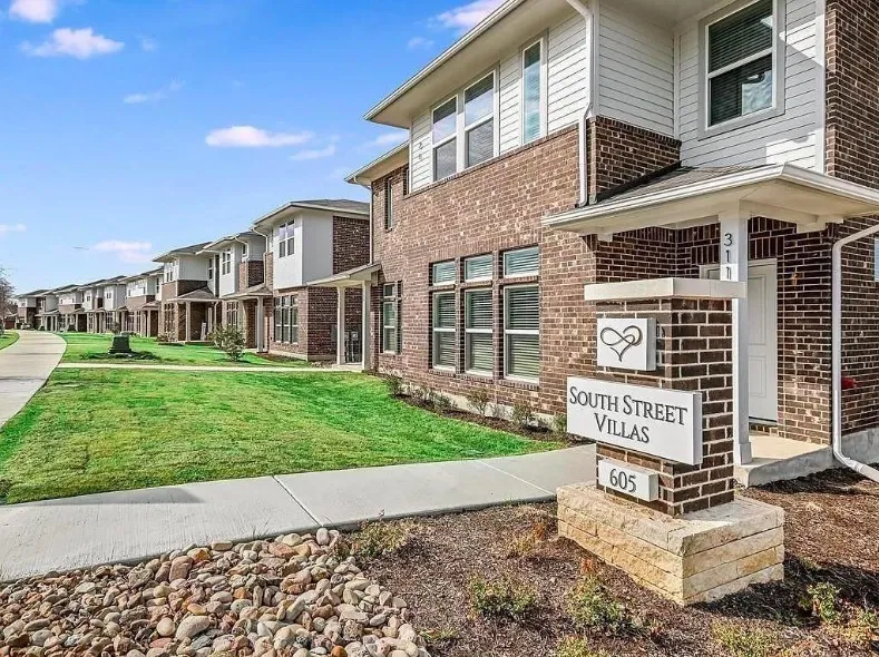 605 W South Street #92 Leander, TX 78641