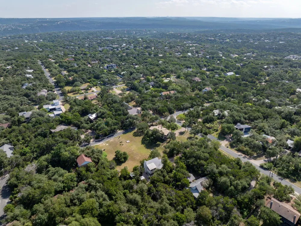 400 Laurelwood Drive Austin, TX 78733