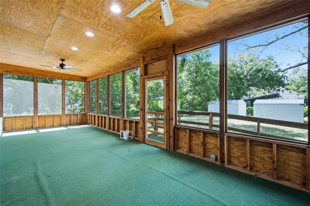 715 Saint George Street Gonzales, TX 78629