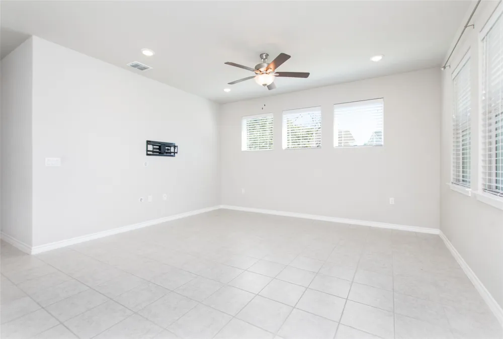 121 Lafitte Drive #101 San Marcos, TX 78666