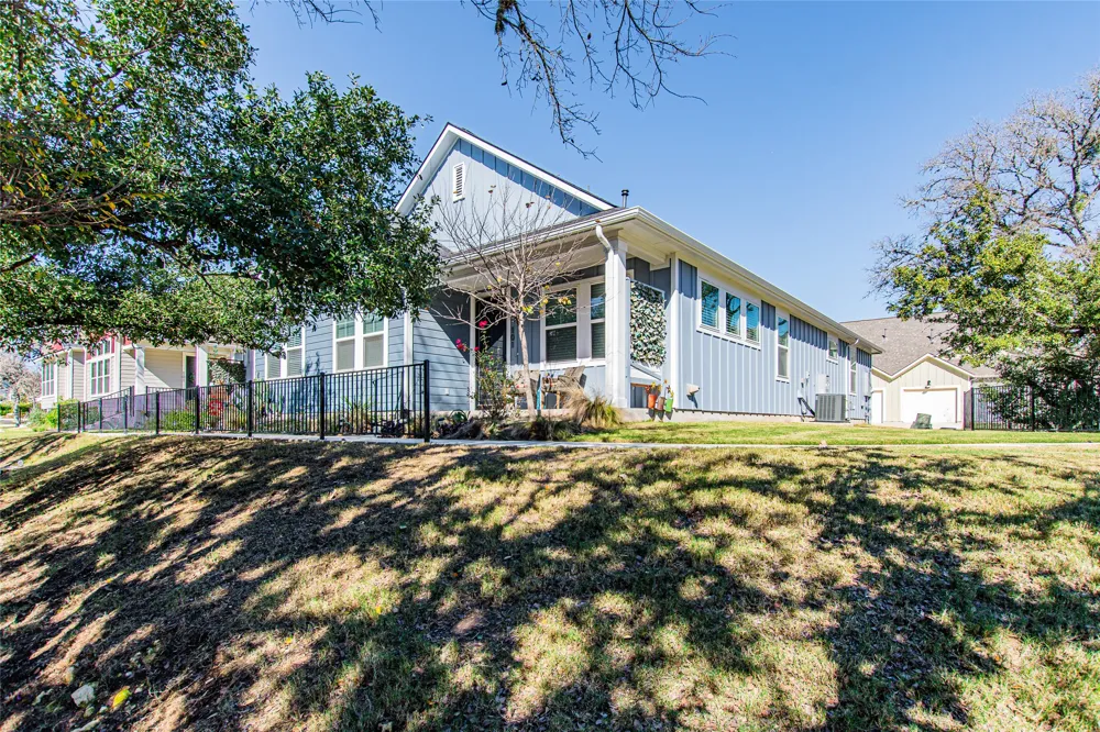 121 Lafitte Drive #101 San Marcos, TX 78666