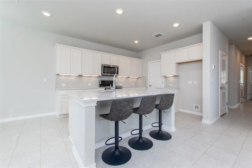121 Lafitte Drive #101 San Marcos, TX 78666
