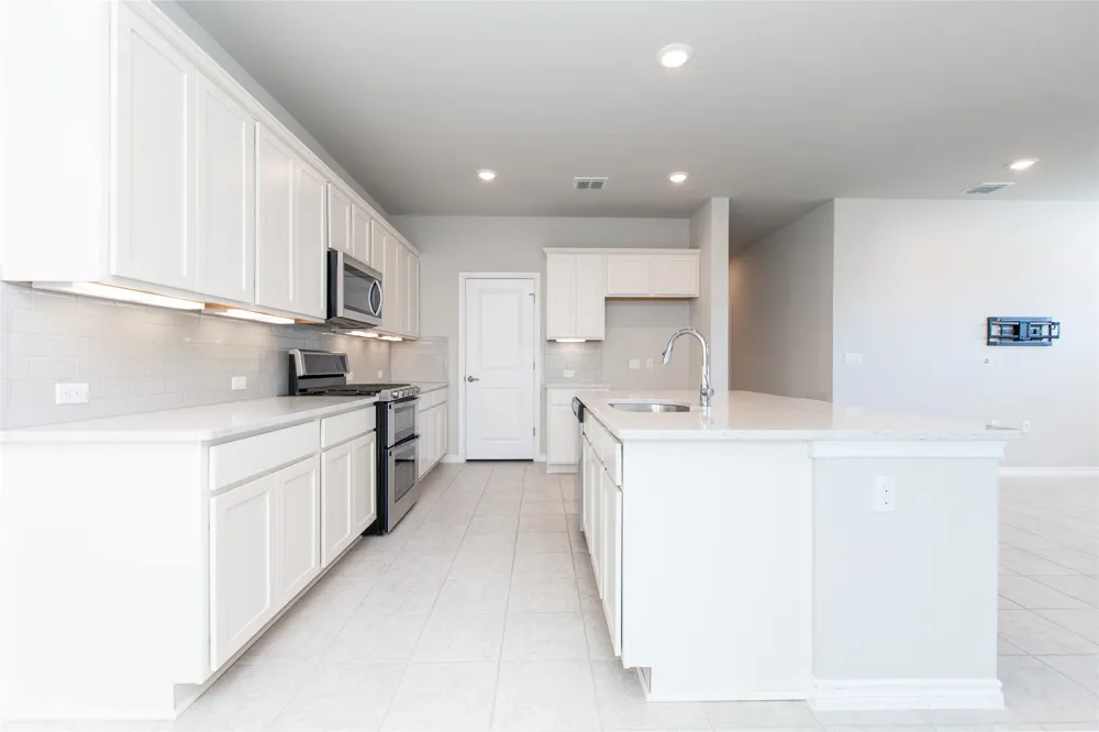 121 Lafitte Drive #101 San Marcos, TX 78666