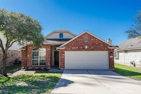2404 Christoff Loop