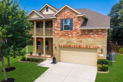 400 Pinnacle View Drive