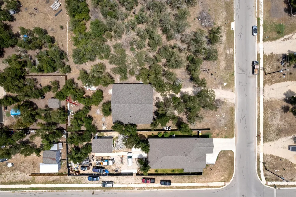 134 Plumeria Drive Dale, TX 78616