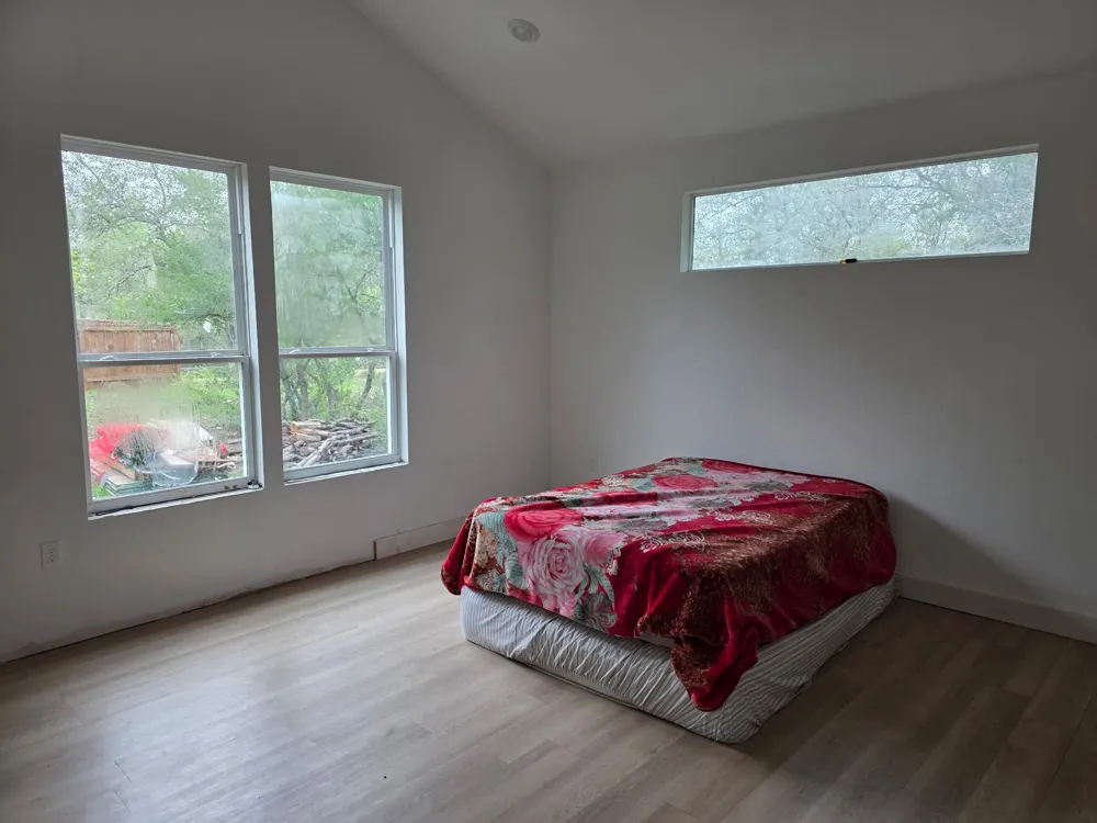134 Plumeria Drive Dale, TX 78616