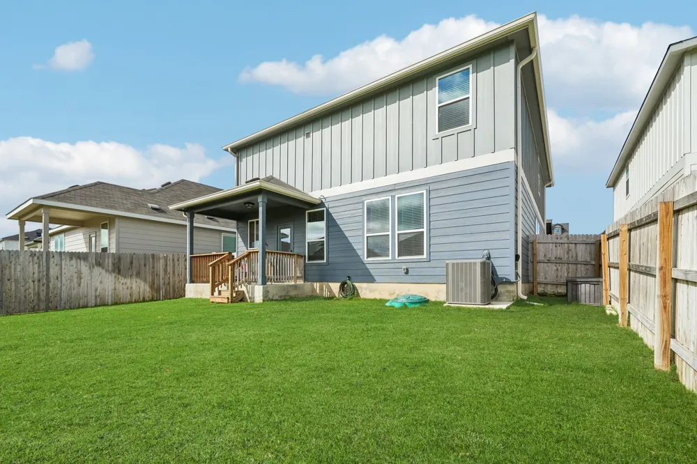 4037 Sun Meadow Lane Seguin, TX 78155