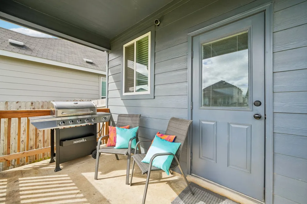 4037 Sun Meadow Lane Seguin, TX 78155