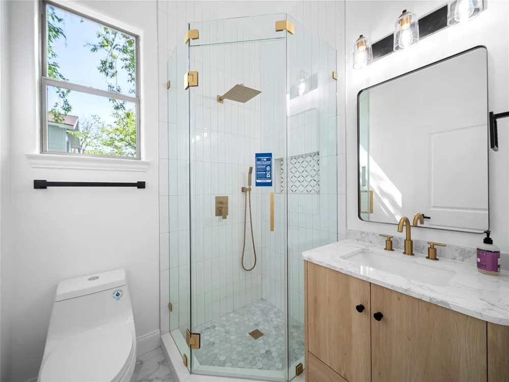 5209 Evans Avenue #A Austin, TX 78751