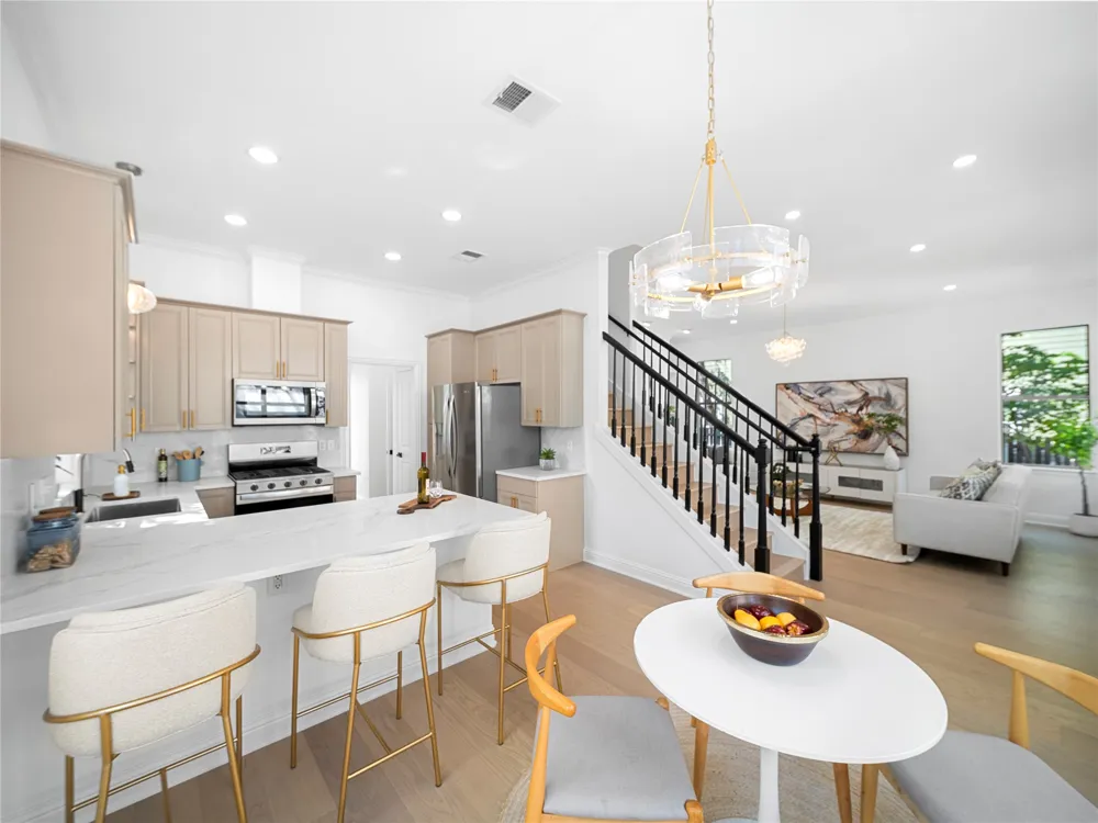 5209 Evans Avenue #A Austin, TX 78751