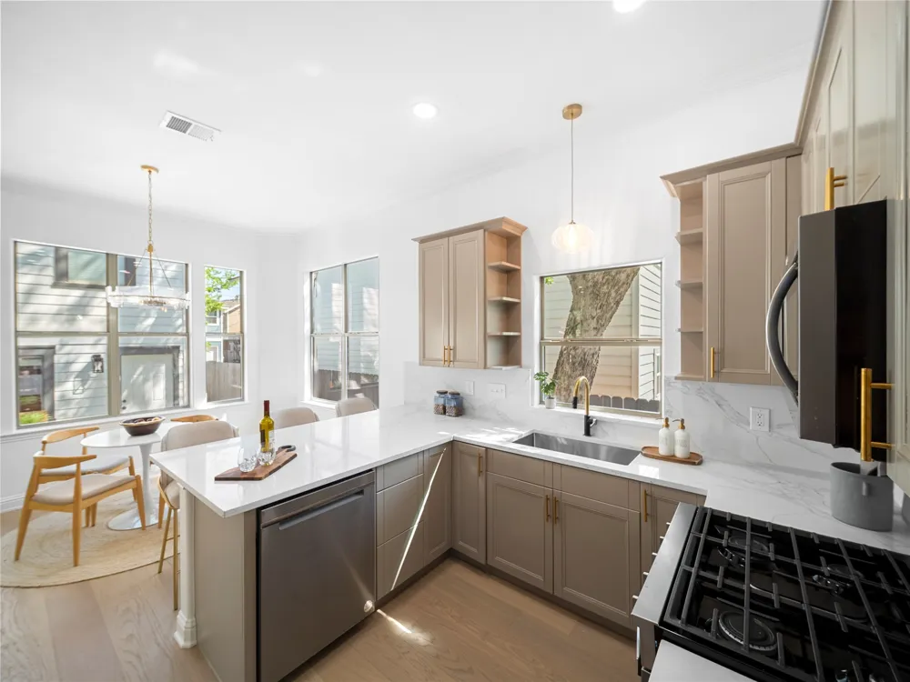 5209 Evans Avenue #A Austin, TX 78751