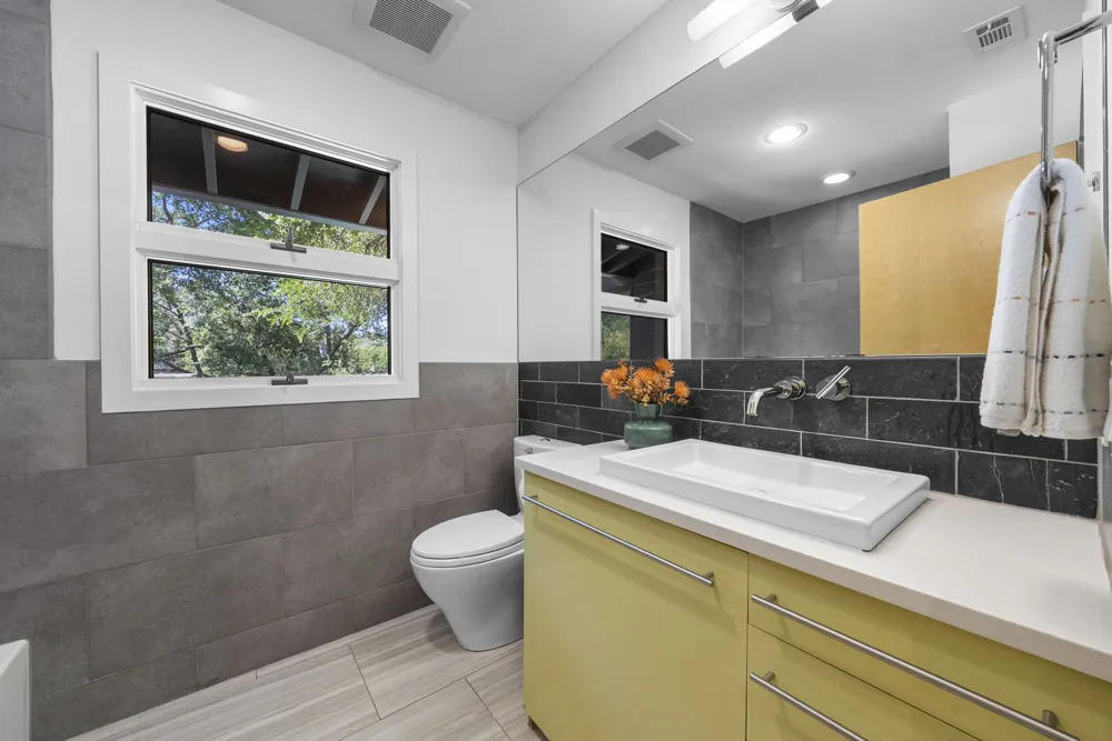 601 Westwood Terrace Austin, TX 78746