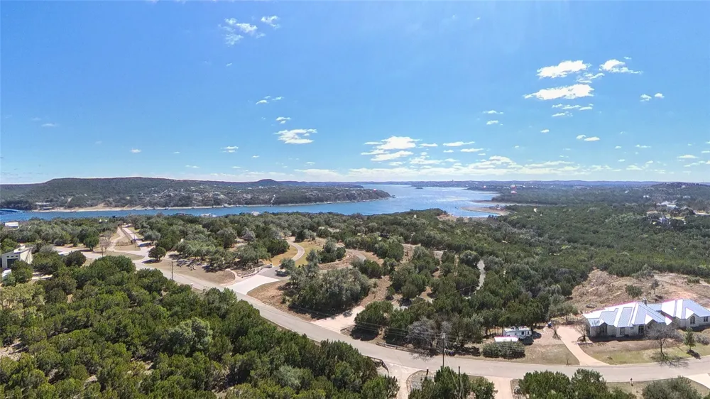 8600 Ranchland Hills Cove Jonestown, TX 78645
