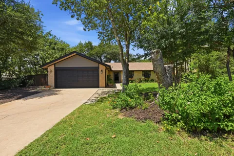 8005 Red Willow Drive