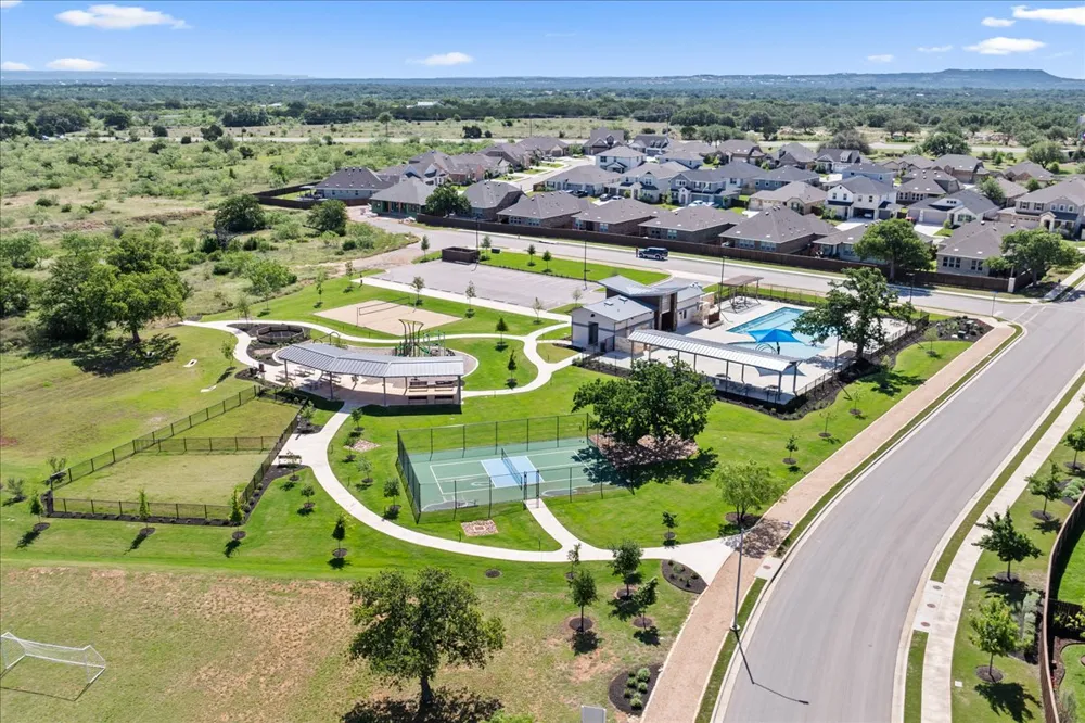 200 Firethorn Cove Marble Falls, TX 78654